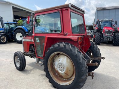 Massey Ferguson 550