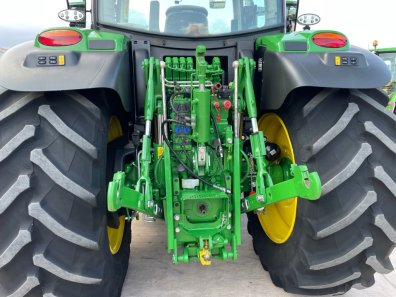 John Deere 6R185