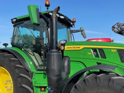 John Deere 6R185