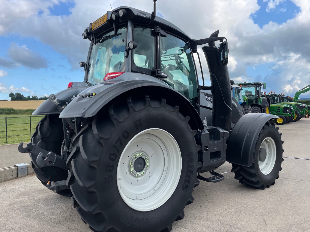 Valtra T174 Active