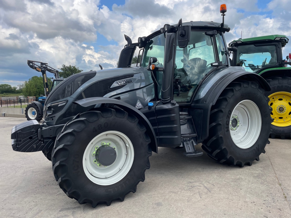 Valtra T174 Active