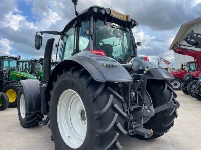 Valtra T174 Active
