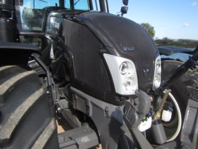 Valtra N163
