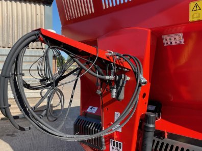 Ktwo Bio 1600 spreader