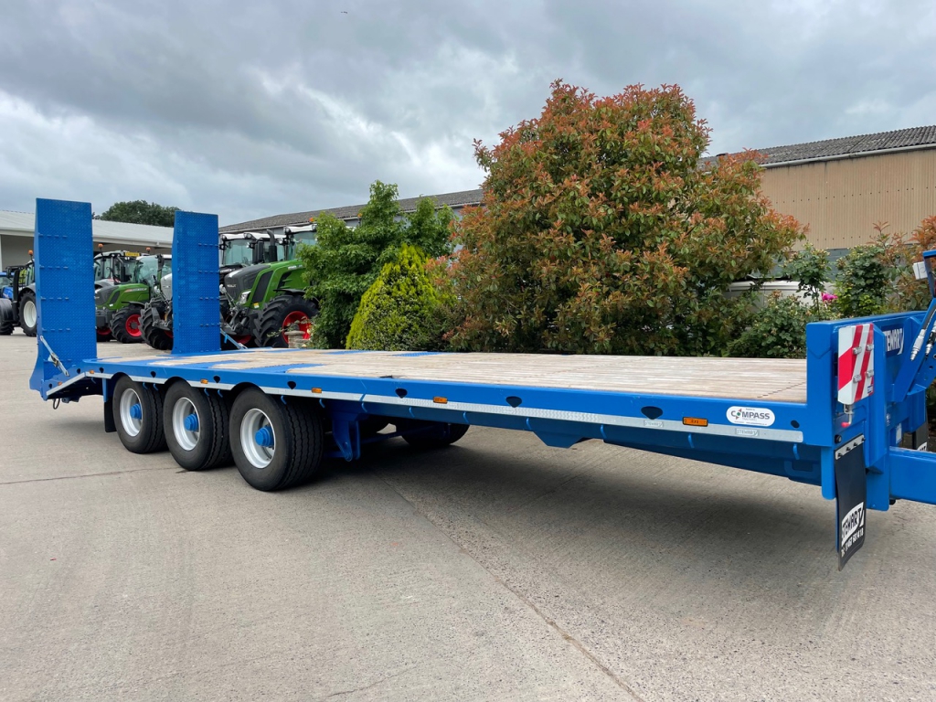 Stewart GX22 LL 22 Ton low loading trailer