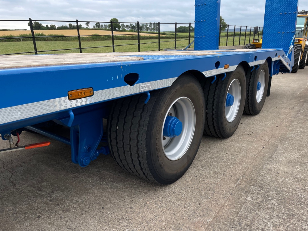 Stewart GX22 LL 22 Ton low loading trailer