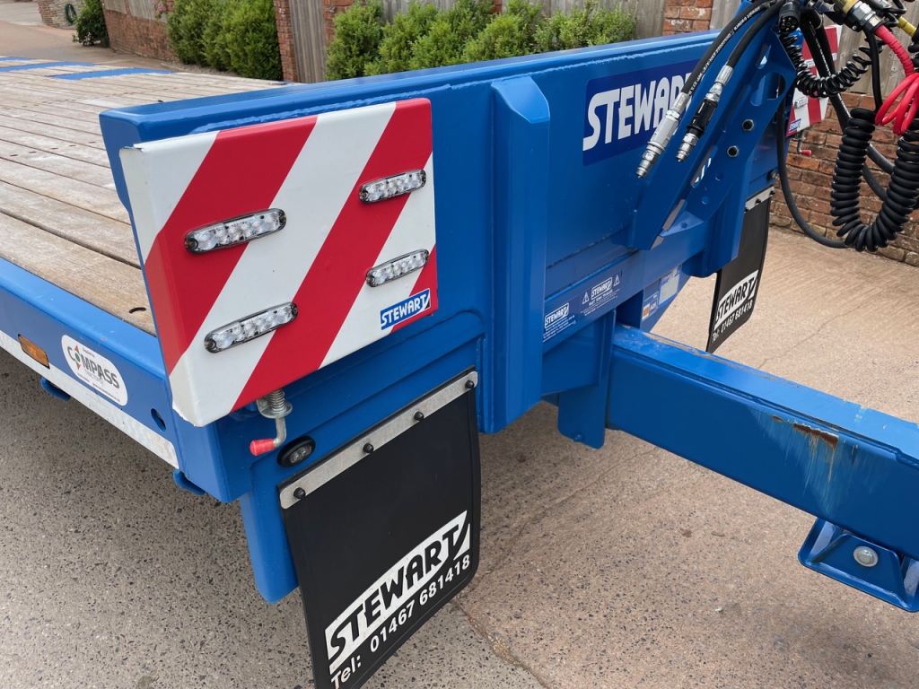 Stewart GX22 LL 22 Ton low loading trailer