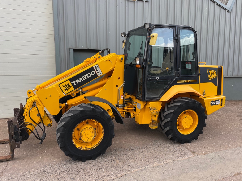 JCB TM200