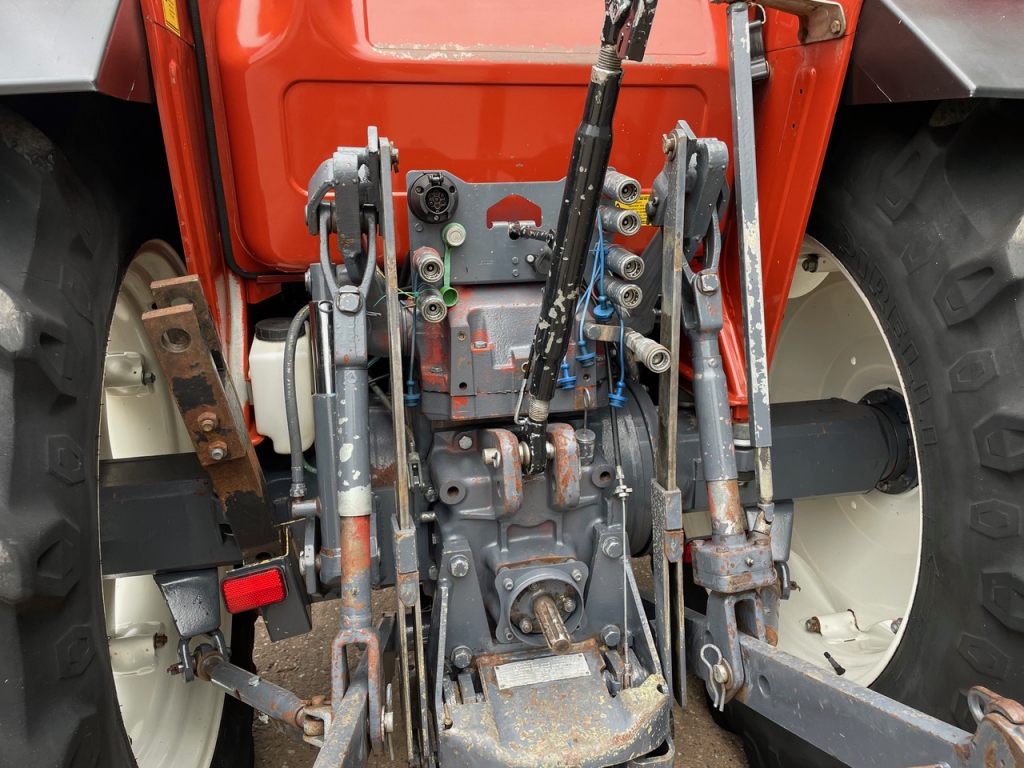 New Holland 110-90