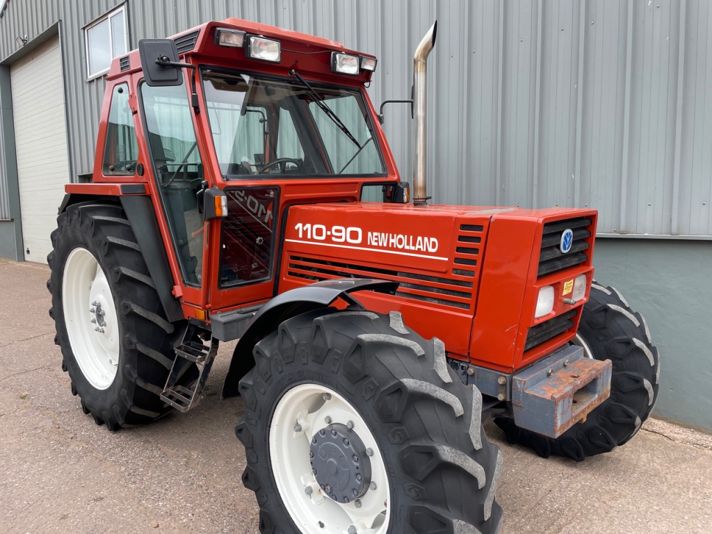 New Holland 110-90