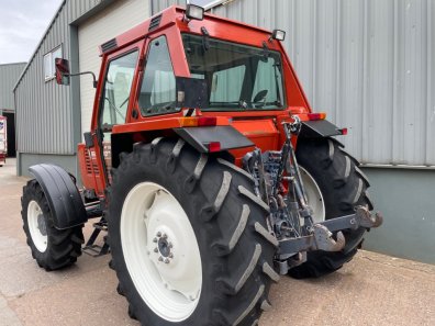 New Holland 110-90