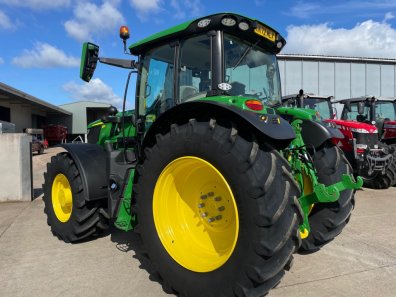 John Deere 6R 185