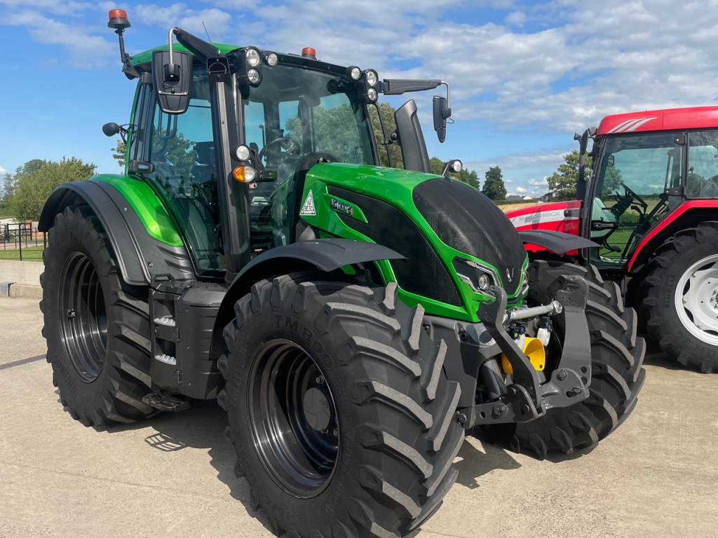Valtra N175 Versu Unlimited