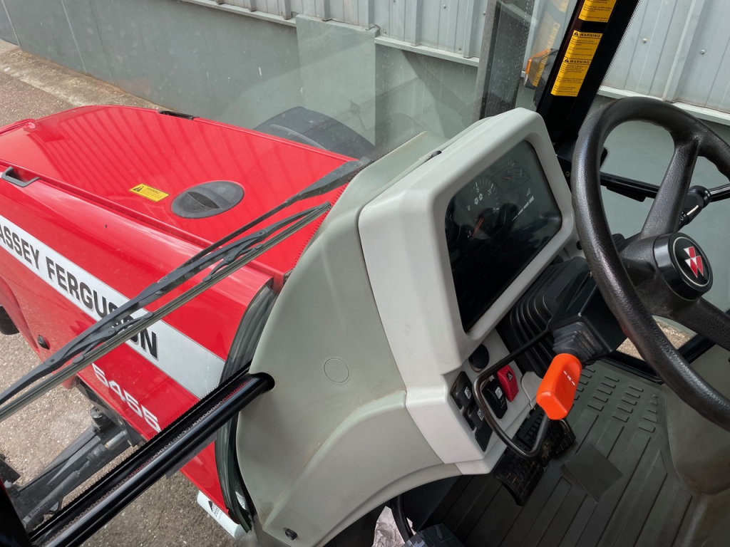 Massey Ferguson 5455