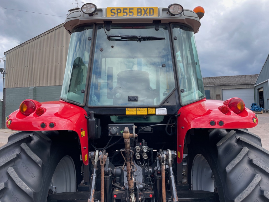 Massey Ferguson 5455