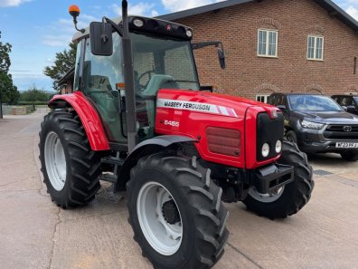 Massey Ferguson 5455