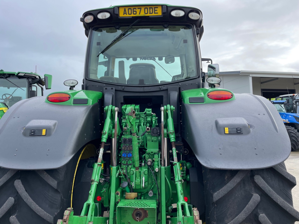 John Deere 6250R