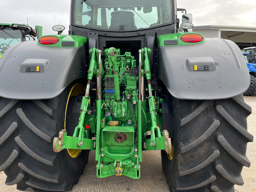 John Deere 6250R