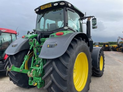 John Deere 6250R