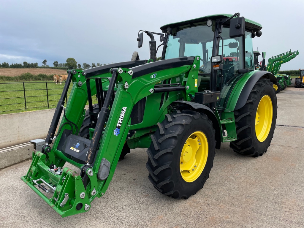 John Deere 5085 M