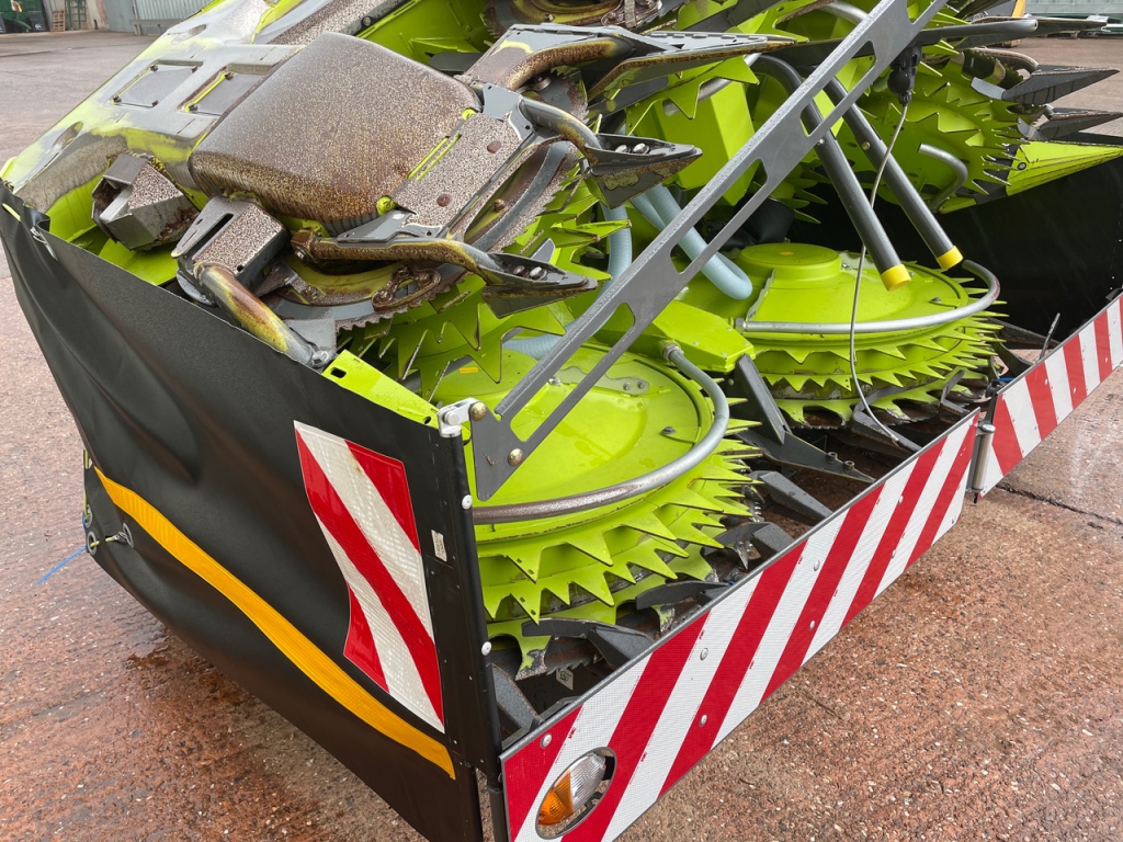 Claas Orbis 600 SD 8 row maize header