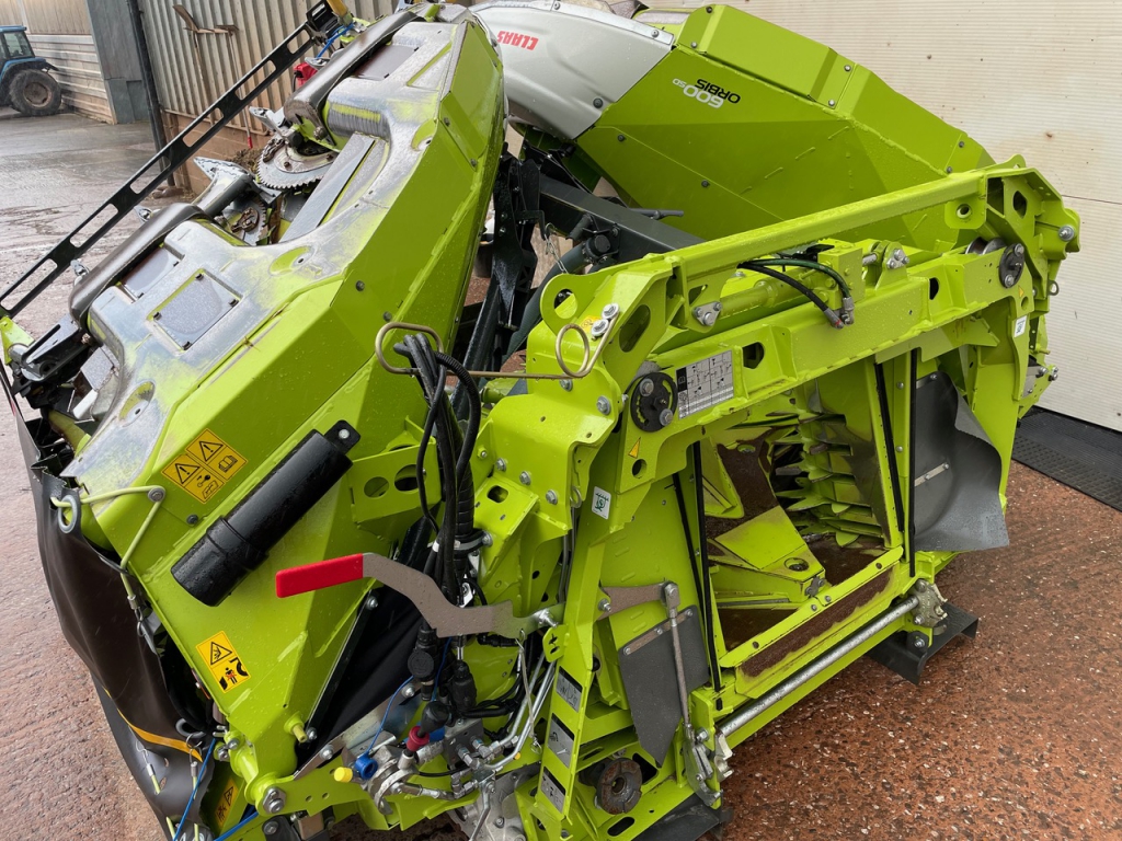Claas Orbis 600 SD 8 row maize header