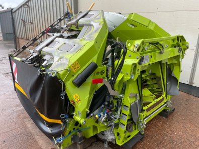 Claas Orbis 600 SD 8 row maize header