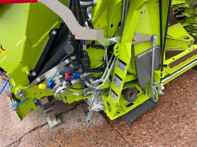 Claas Orbis 600 SD 8 row maize header