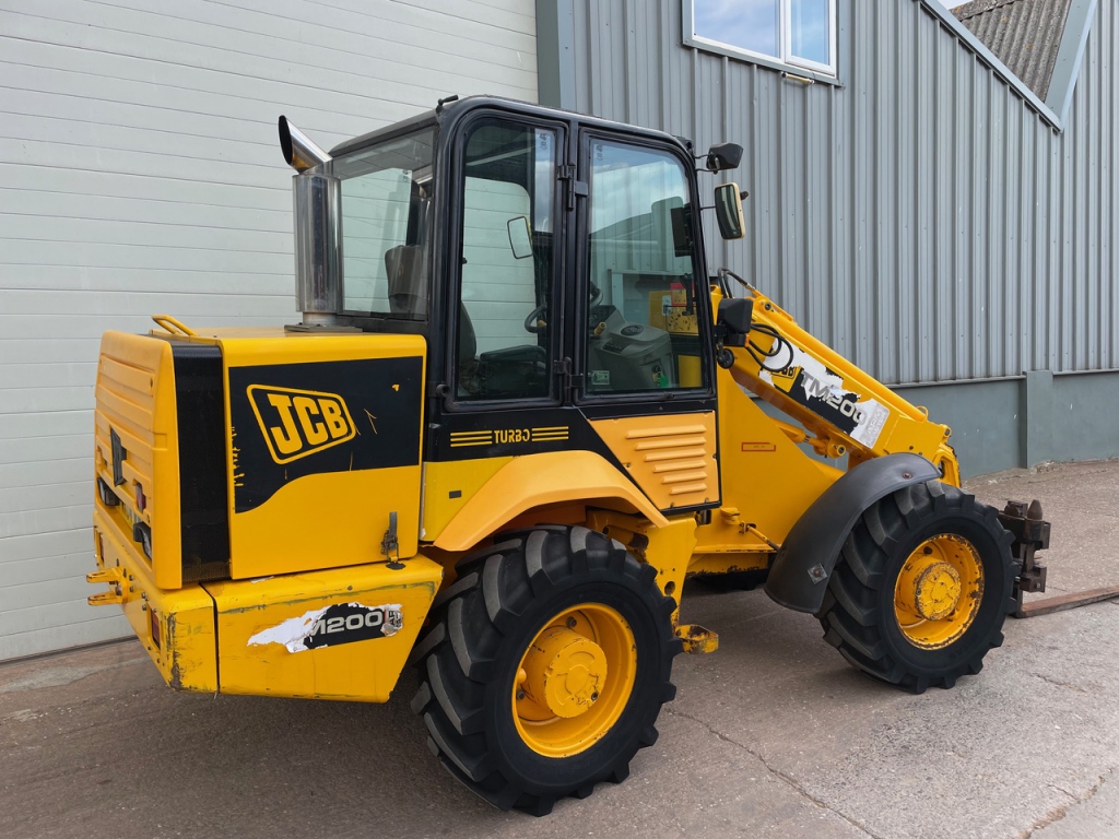 JCB TM200
