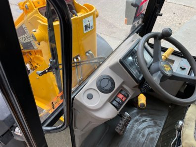 JCB TM200