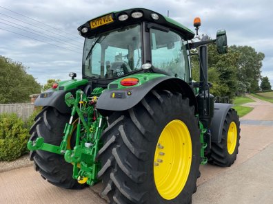 John Deere 6R 145