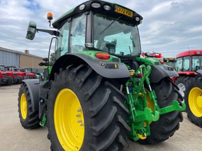 John Deere 6R 145