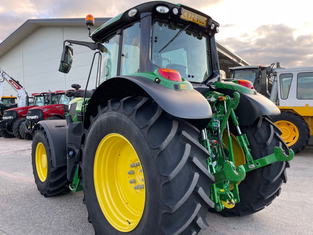 John Deere 6155M