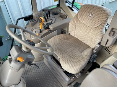 John Deere 6155M