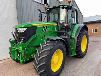 John Deere 6155M