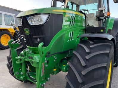 John Deere 6155M