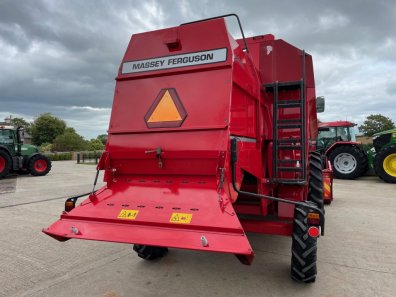 Massey Ferguson 22 Special combine