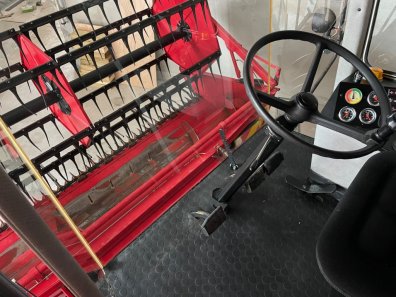 Massey Ferguson 22 Special combine