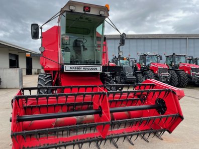 Massey Ferguson 22 Special combine