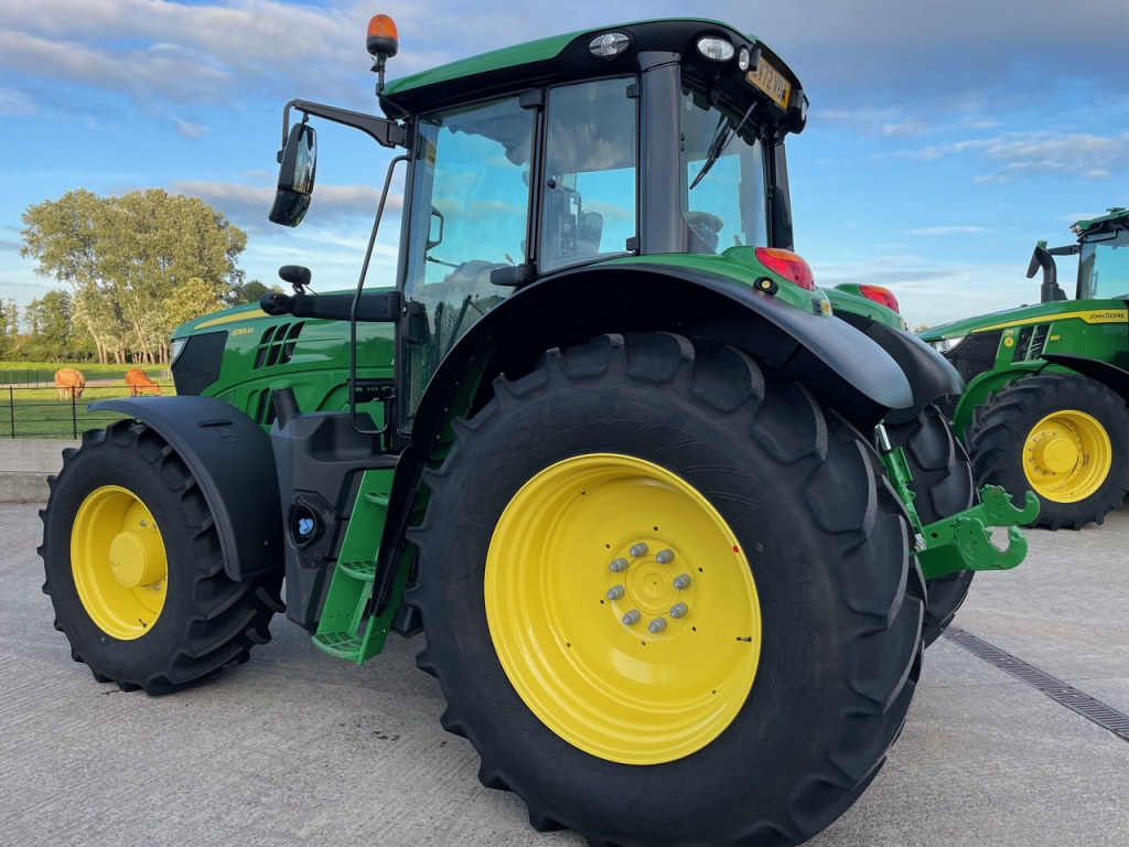 John Deere 6155M