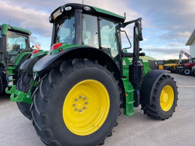 John Deere 6155M