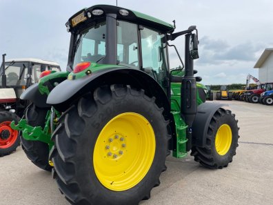 John Deere 6130M