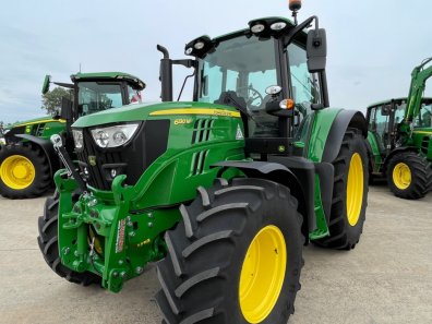 John Deere 6130M