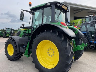John Deere 6130M