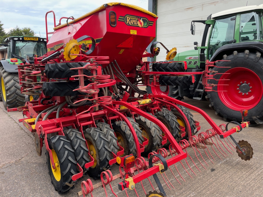 Vaderstad Rapid A400S 4 Metre drill