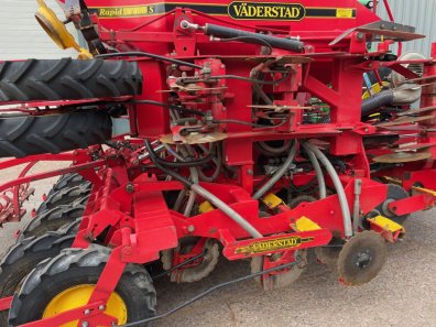 Vaderstad Rapid A400S 4 Metre drill