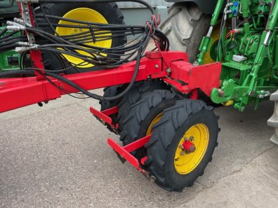 Vaderstad Rapid A400S 4 Metre drill