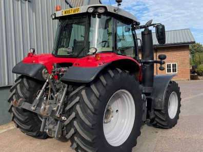 Massey Ferguson 6718S Exclusive