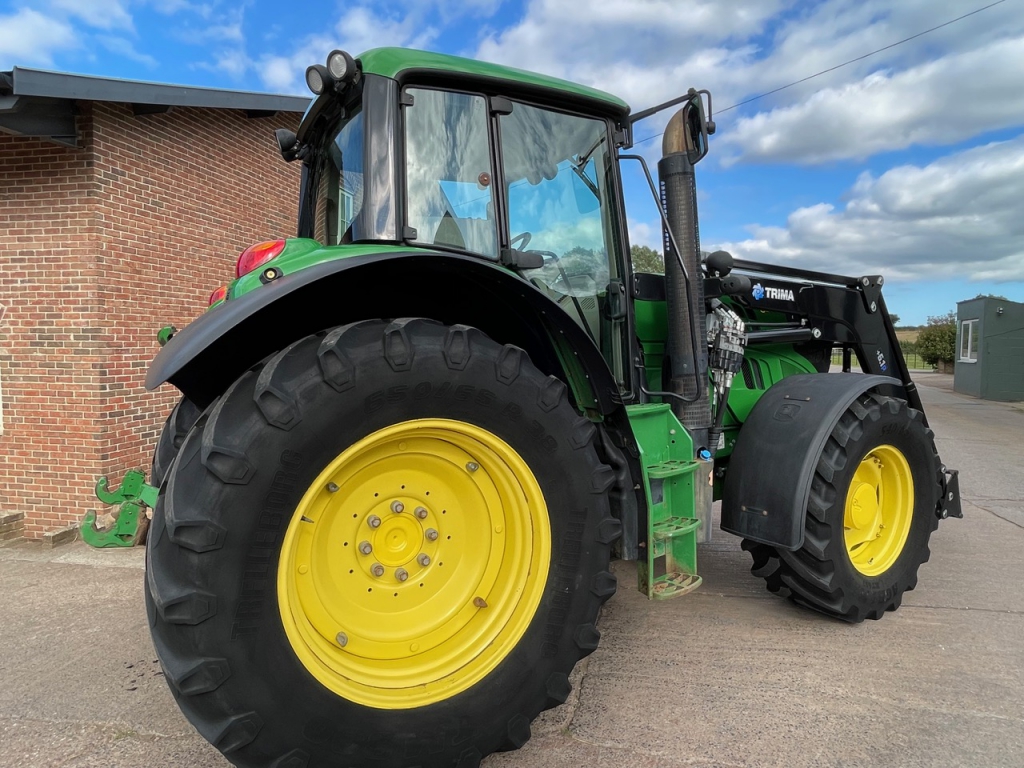 John Deere 6150M