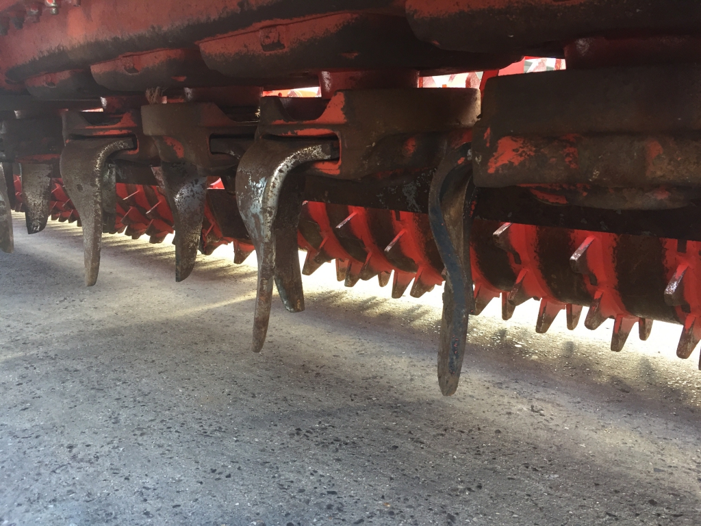 Kuhn HR6004 R power harrow